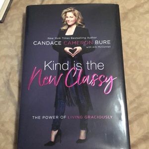 Signed book Candace Cameron Bure